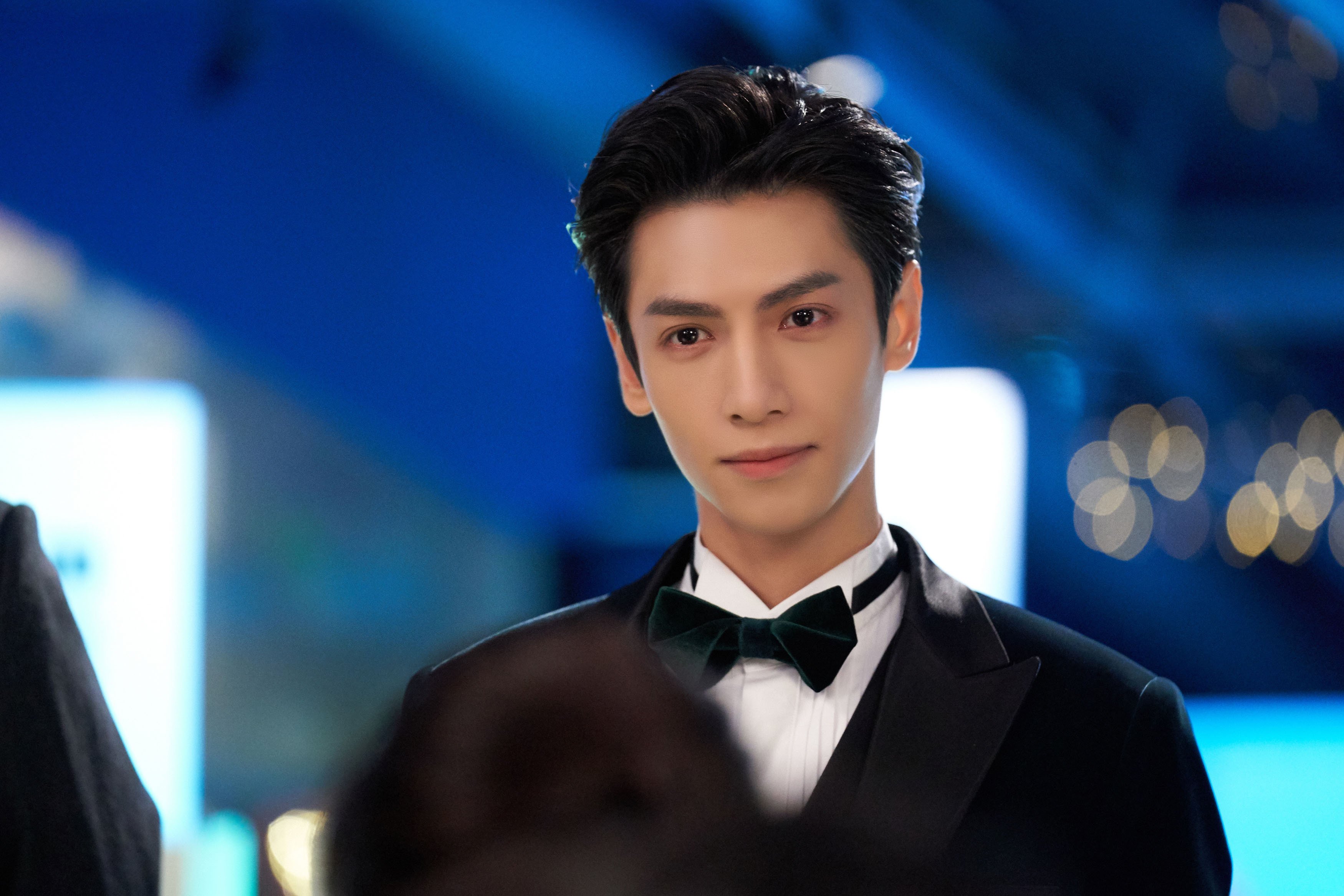 九游app下载中心-“梅开二度!明星核心一人撑起整场比赛的胜利”