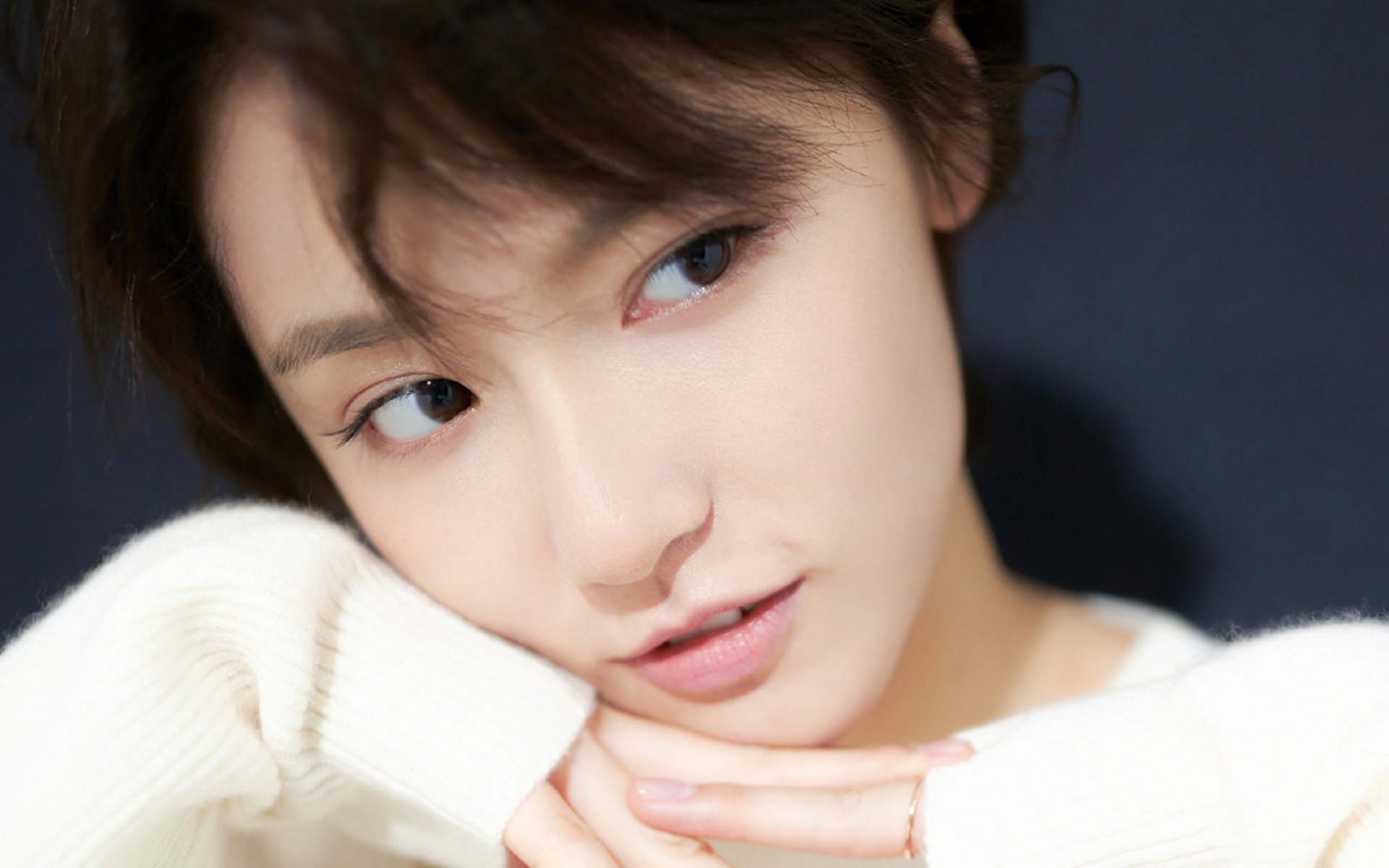 九游下载中心-女足进攻套路多变，主打边路突破，女足对抗